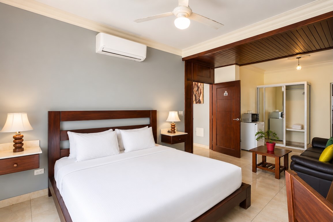 Hotel Boutique en Venta en el Centro de Sosúa — 23 Habitaciones