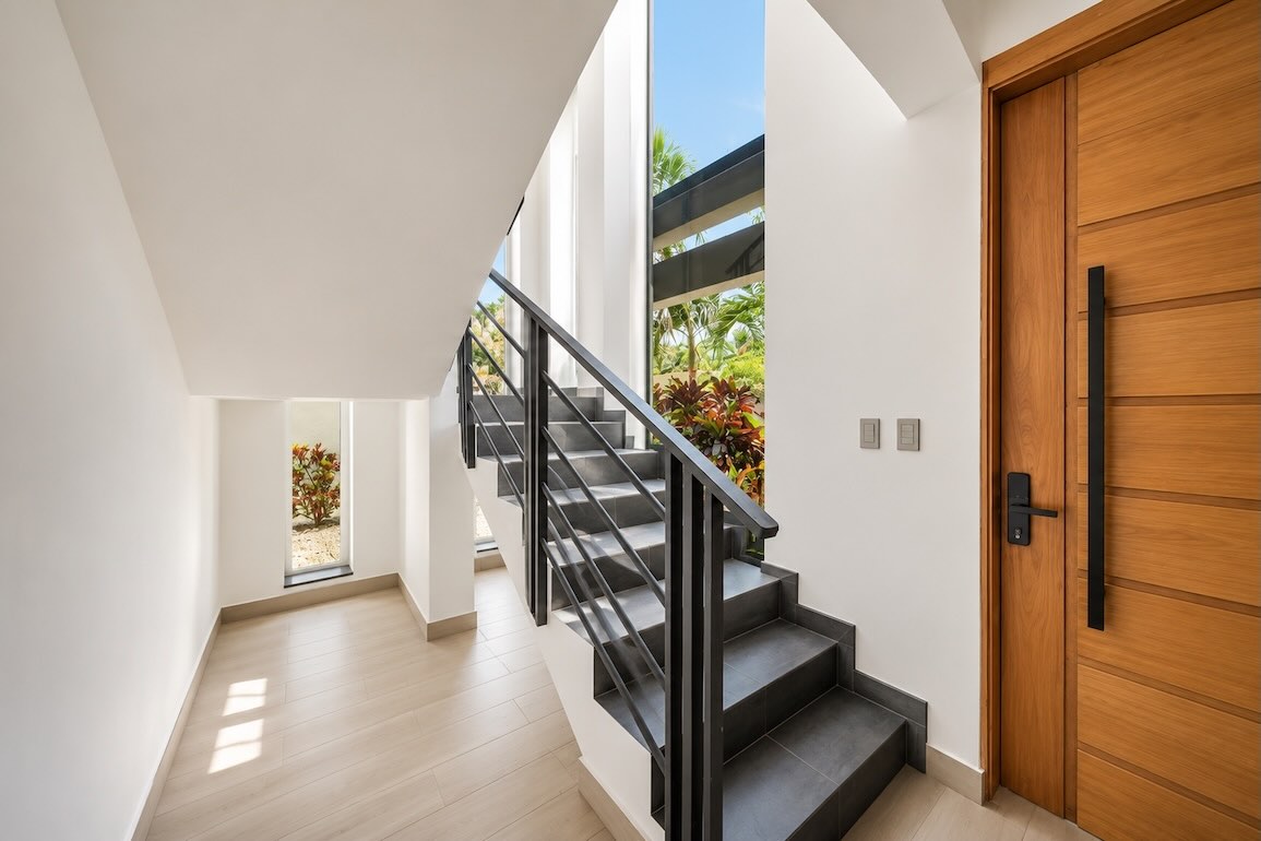 3-Bedroom Villa in Lomas Mironas for Sale photo 6