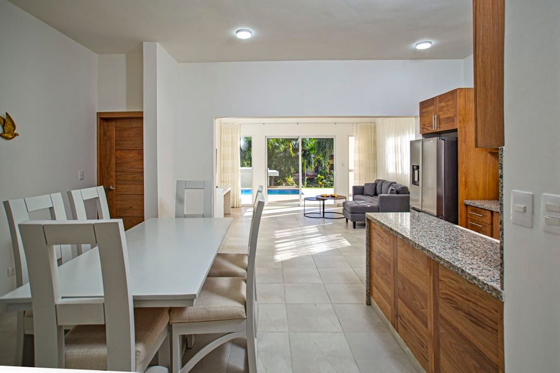 Villa de 3 Dormitorios con Piscina en Venta en Sosúa — Foto 6