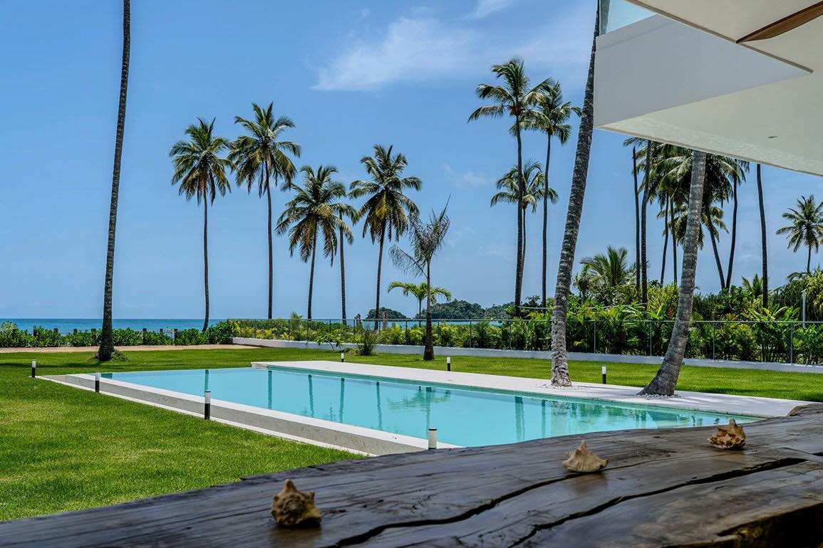 Beachfront Villa for Sale in Playa Bonita, Las Terrenas — Photo 1