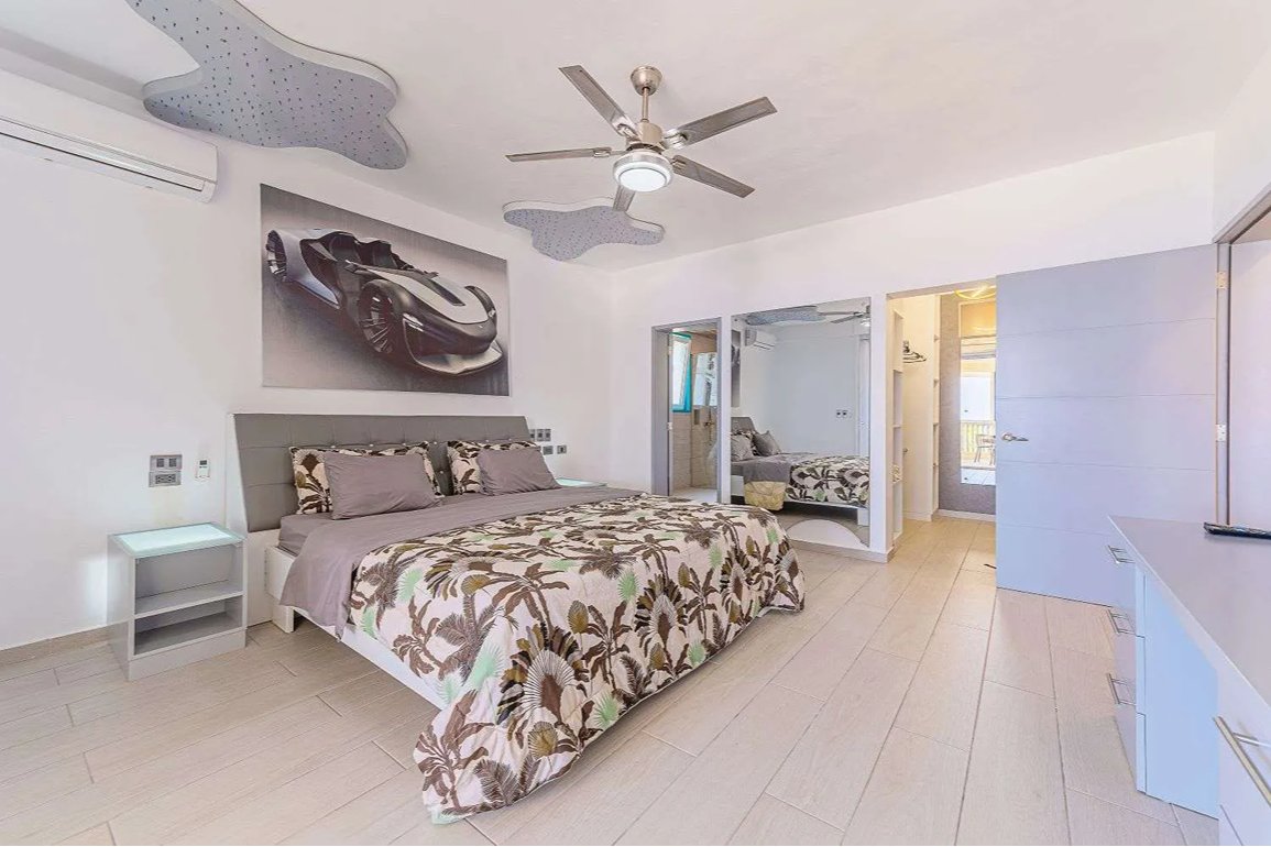 Oceanfront 2-Bedroom Apartment for Sale in Sosúa — Photo 4