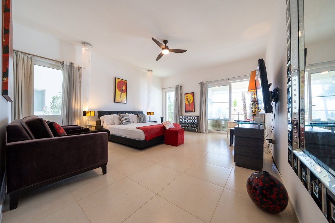 Apartamento de 3 Habitaciones Frente al Mar en Infiniti Blu, Sosúa — Foto 6