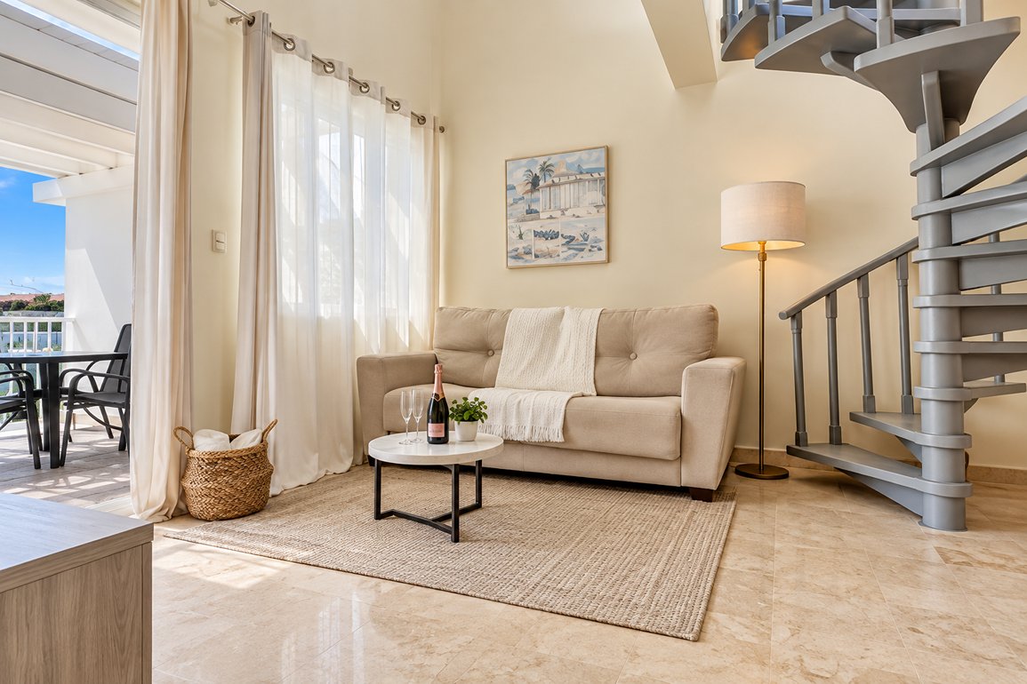 Penthouse for Sale in Playa Turquesa, Punta Cana — Living Room