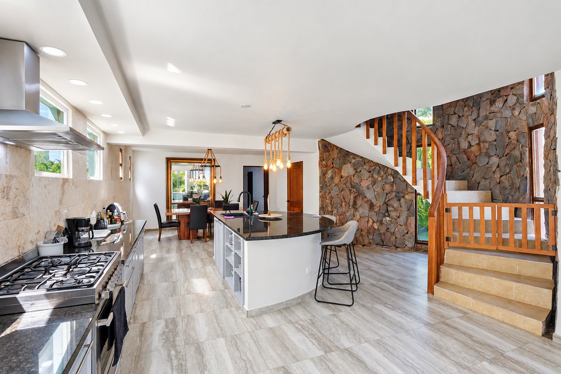Villa de 5 Habitaciones en Las Canas Gaspar Hernández — Foto 5
