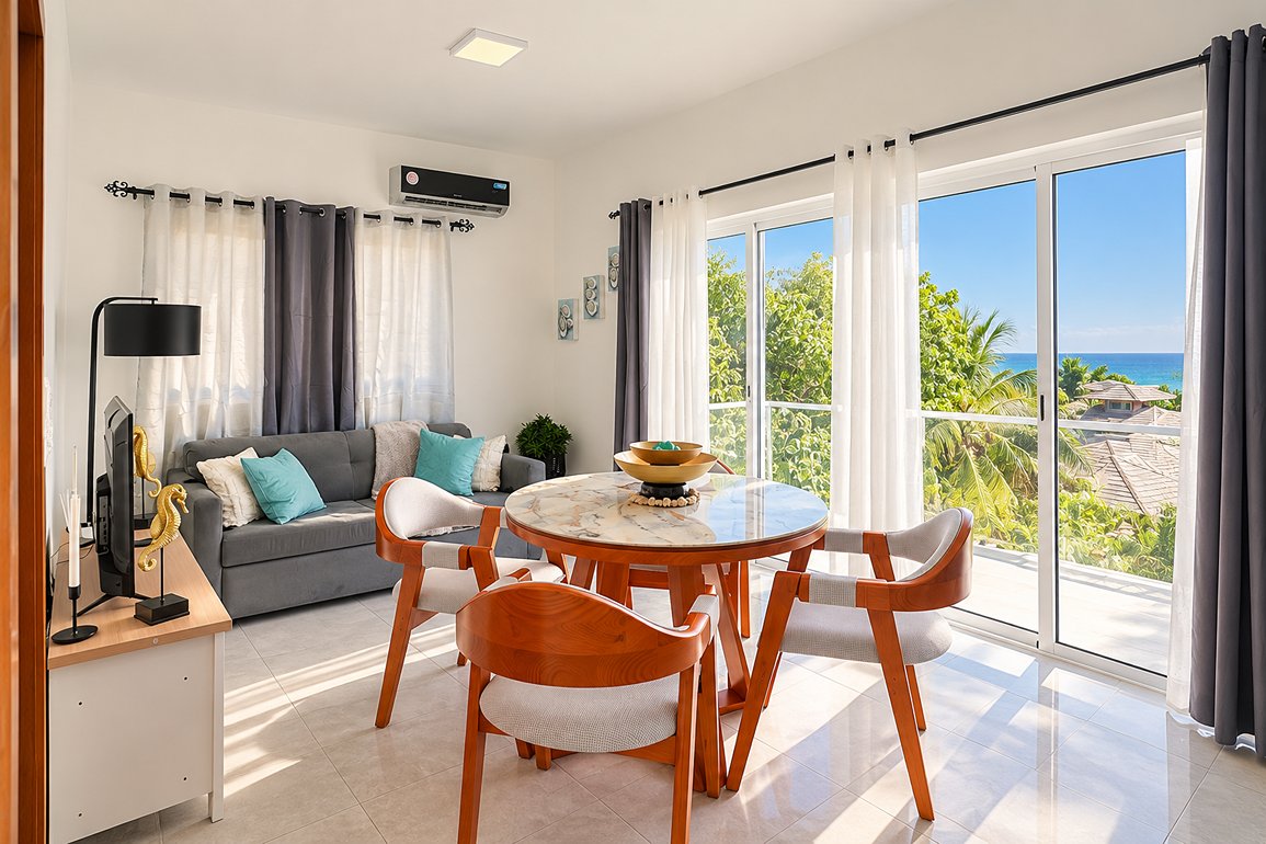 Condo de 1 Habitación con Vista al Mar en Playa Laguna, Sosúa — Dormitorio Principal