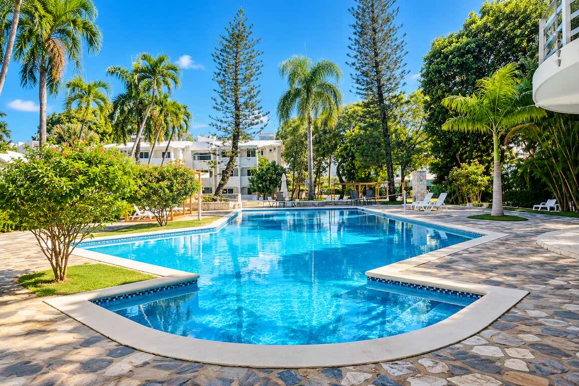 Estudio en Venta en el Centro de Cabarete — Piscina