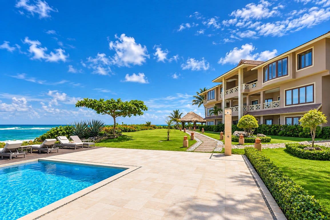 Condo Frente al Mar de 3 Habitaciones en Kite Beach, Cabarete — Piscina