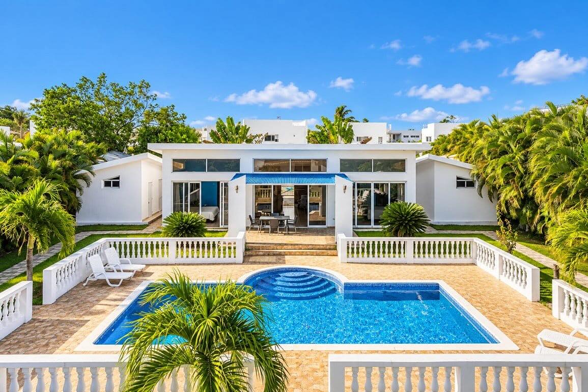 Villa de 3 Habitaciones con Casa de Huéspedes en Sosúa Ocean Village — Foto 1