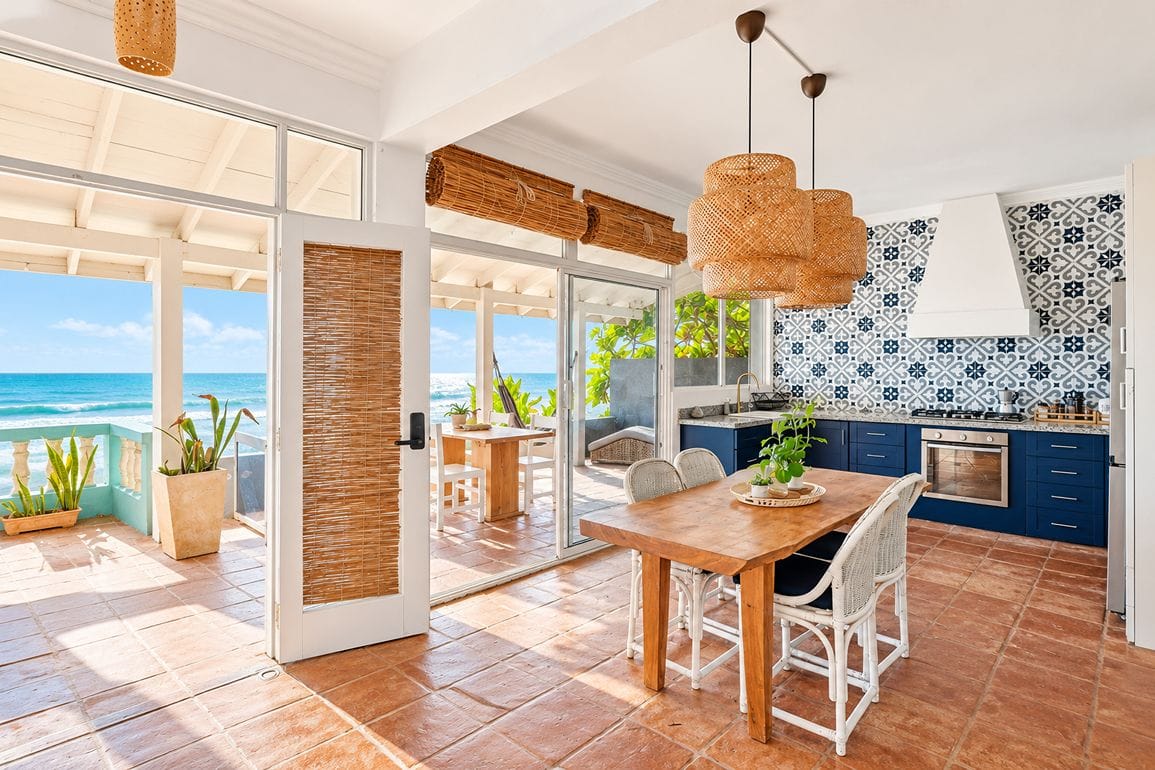 Villa de 3 Habitaciones Frente al Mar en Venta en Cabarete — Foto 1