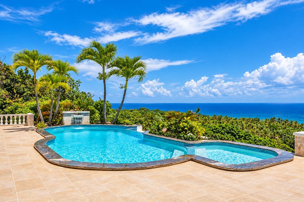 Villa de Lujo con Vista al Mar en Venta en Cabrera, República Dominicana — Vista