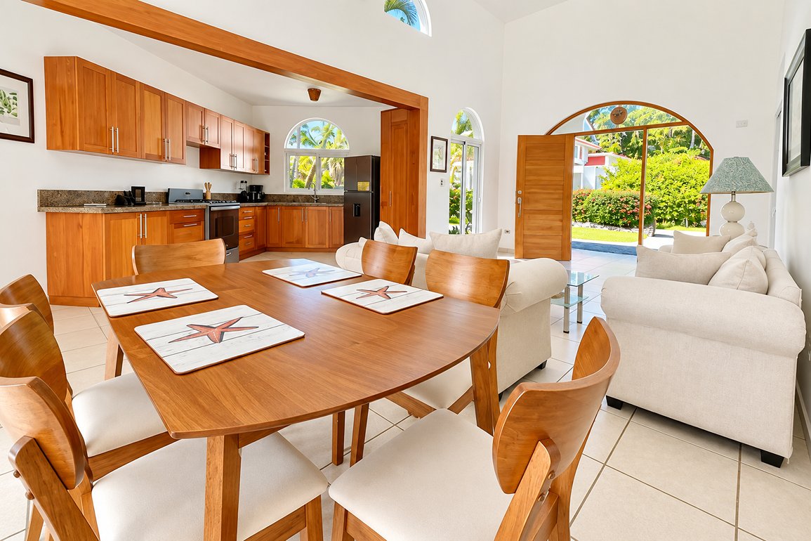 Casa de 2 Habitaciones en Venta en Playa Encuentro, Cabarete — Foto 2