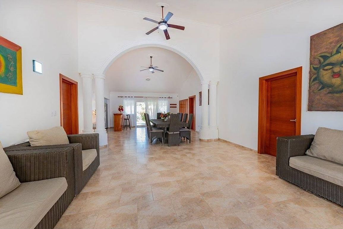 Villa de 4 Habitaciones en Venta en Cabarete — Foto 10