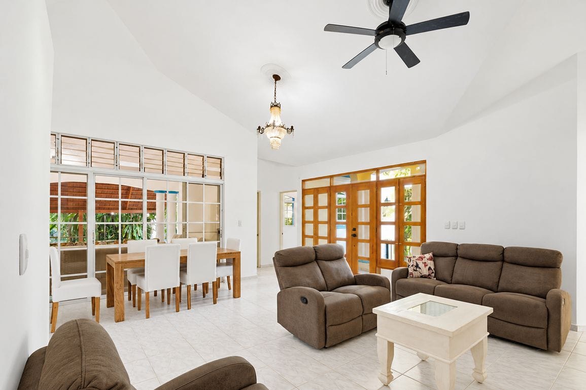 Villa de 4 Habitaciones en Venta en La Mulata, Sosúa — Foto 1