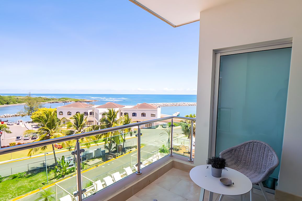 1-Bedroom Ocean View Condo for Sale in Cofresi, Puerto Plata — Photo 4