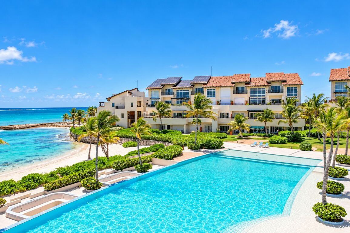3-Bedroom Oceanfront Penthouse for Sale in Sotogrande, Cap Cana — Photo 6
