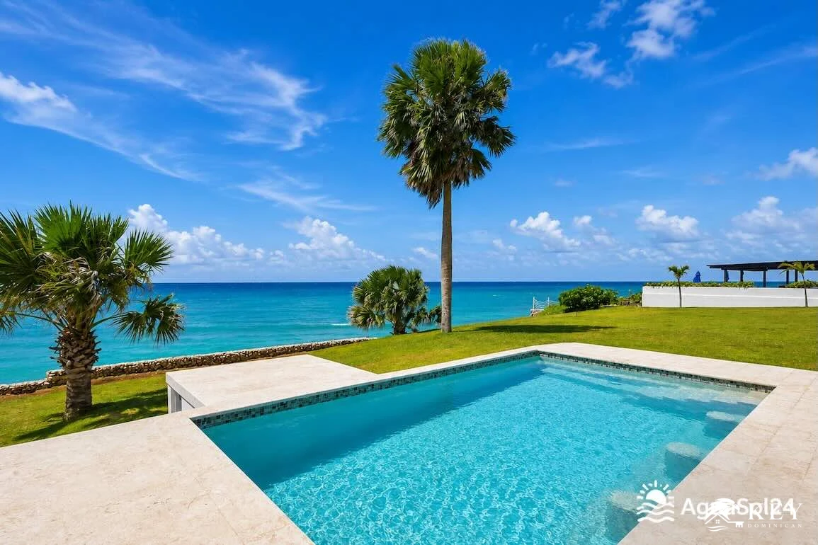 Condominio Frente al Mar en Venta en Playa Laguna