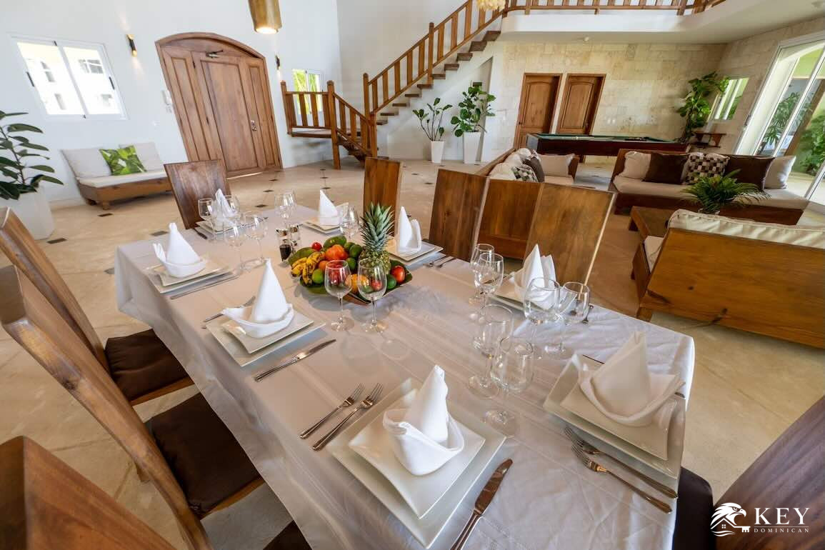 Villa Frente al Mar en Venta en Playa Coson Las Terrenas