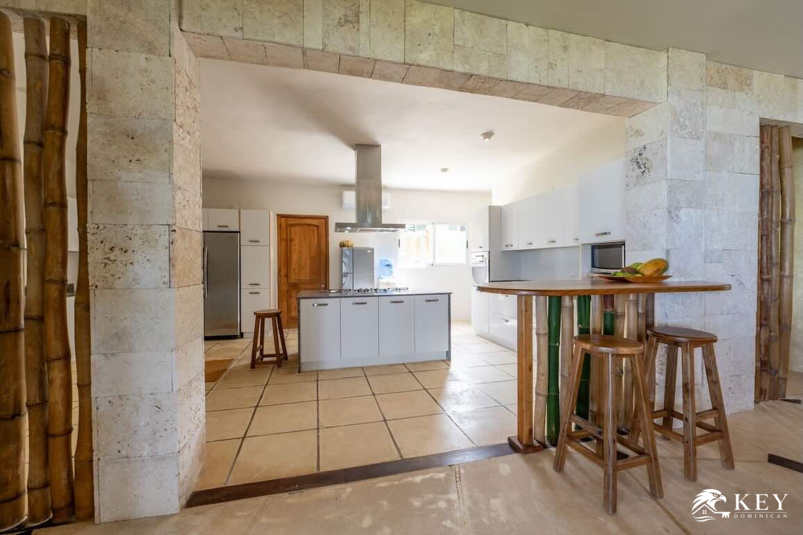 Villa Frente al Mar en Venta en Playa Coson Las Terrenas