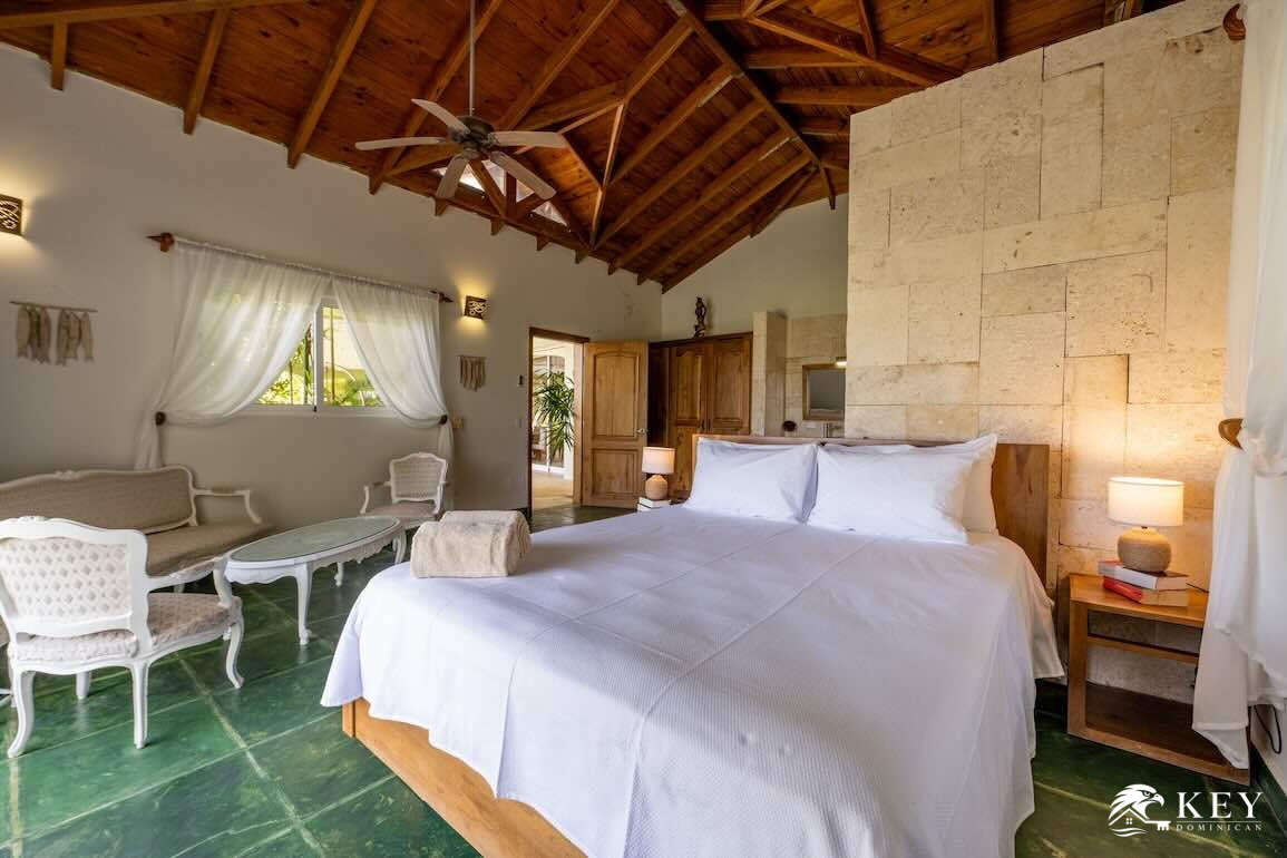 Villa Frente al Mar en Venta en Playa Coson Las Terrenas