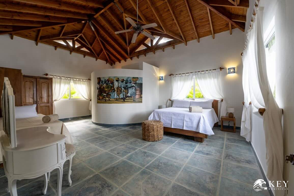 Villa Frente al Mar en Venta en Playa Coson Las Terrenas