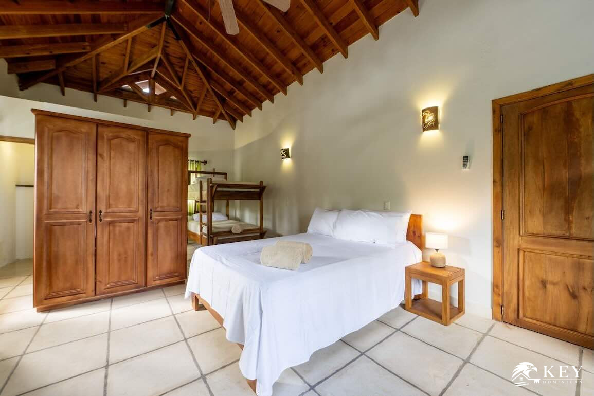 Villa Frente al Mar en Venta en Playa Coson Las Terrenas