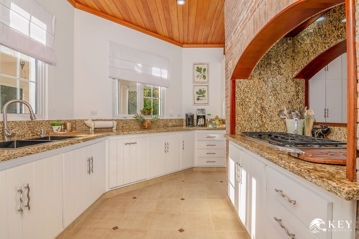 4-Bed Villa for Sale in Sea Horse Ranch Cabarete — Photo 12