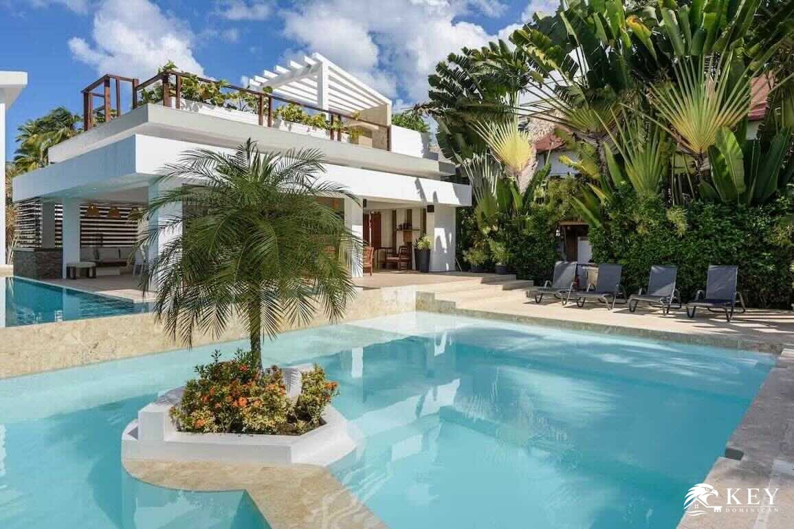 Cap Bonita, Las Terrenas — 5-Bedroom Luxury Villa for Sale — Photo 2