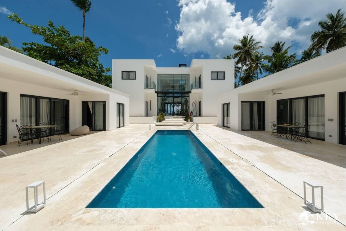 Cap Bonita, Las Terrenas — 8-Bedroom Oceanfront Villa for Sale — Photo 7