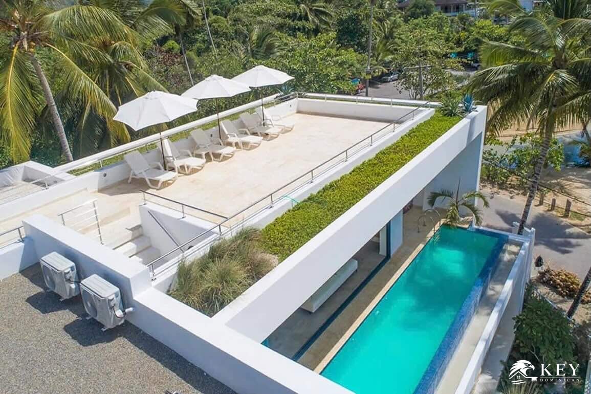 Playa Las Ballenas, Las Terrenas — 5-Bedroom Beachfront Villa for Sale — Photo 13