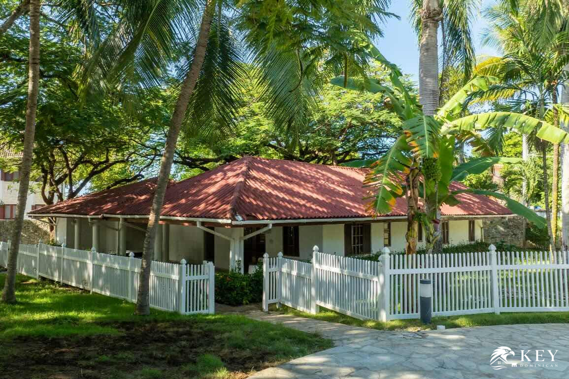 Beachfront Villa for Sale in Playa Chiquita, Sosúa — Photo 4