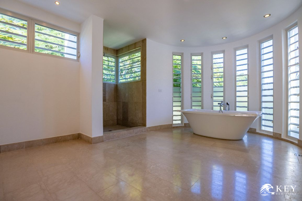 Beachfront Villa for Sale in Playa Chiquita, Sosúa — Photo 11