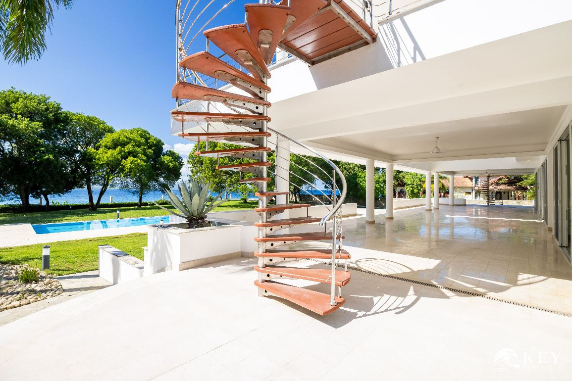 Beachfront Villa for Sale in Playa Chiquita, Sosúa — Photo 20