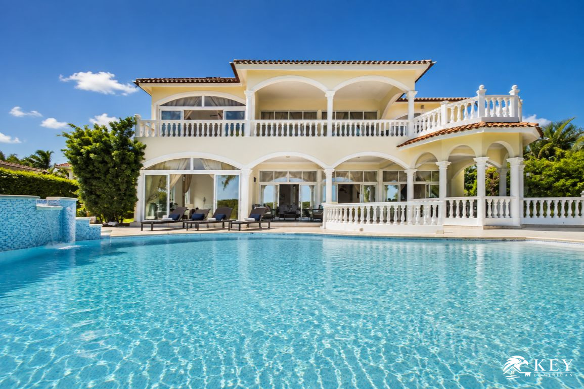 Villa Frente al Mar de 12 Dormitorios en Venta en Cabarete — Foto 5