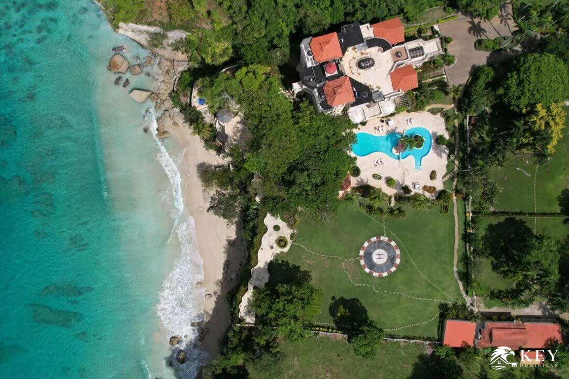 Oceanfront Palace for Sale in Rio San Juan | Balaji Palace — Photo 10