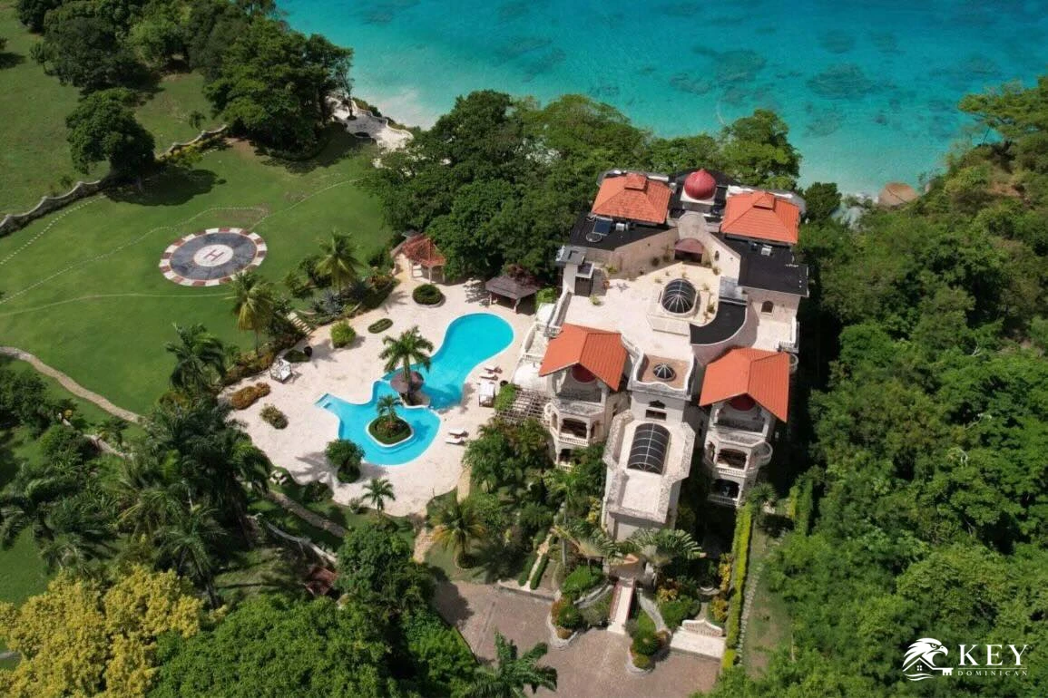 Oceanfront Palace for Sale in Rio San Juan | Balaji Palace — Photo 11