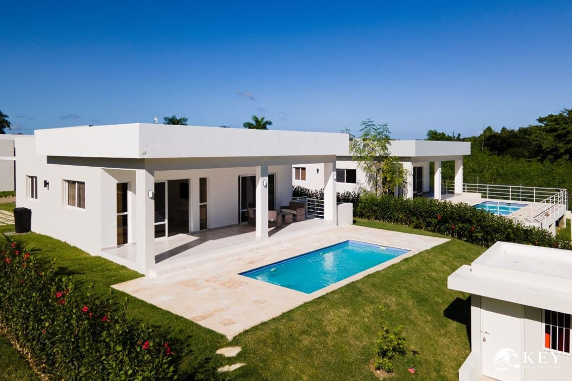 3 Bedroom Villa with Pool for Sale in Sosua — Pool