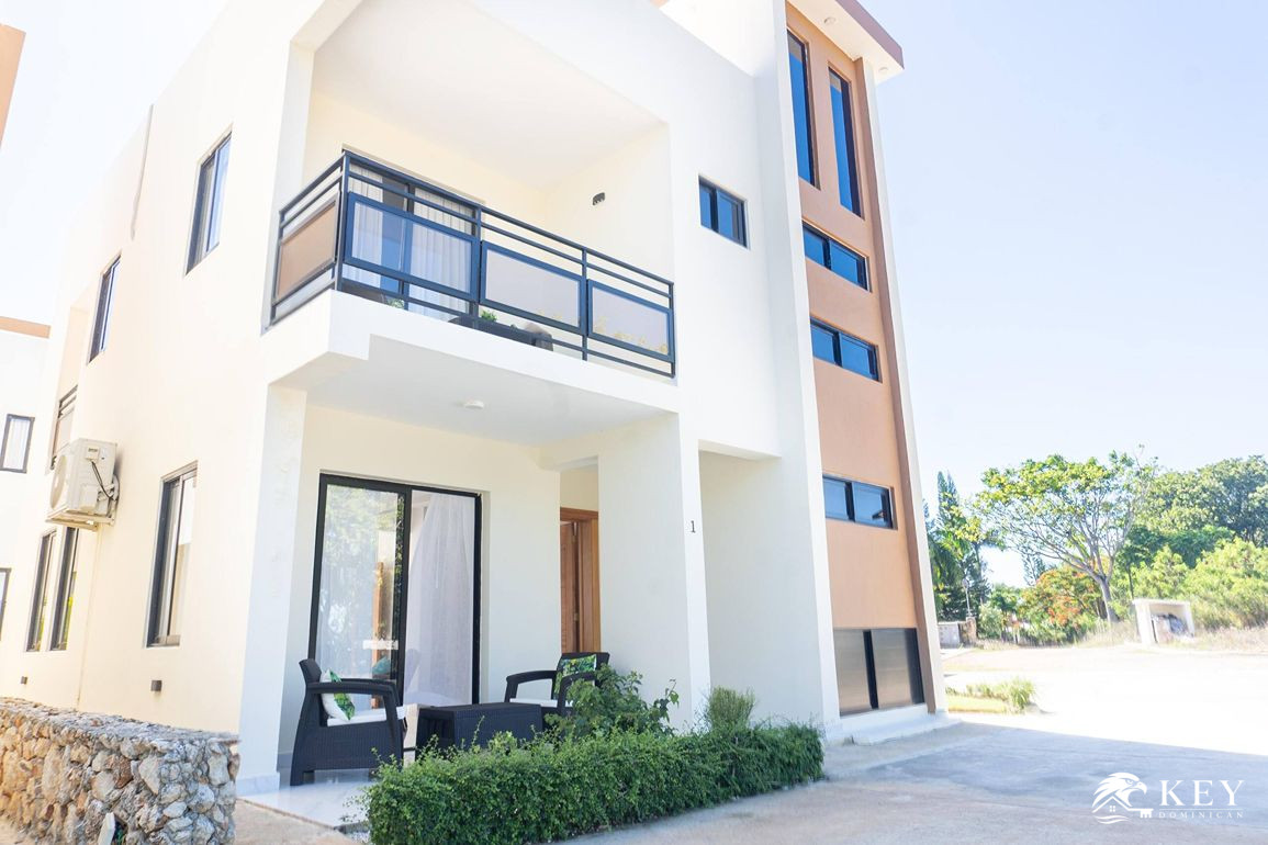 Villa de 2 Habitaciones en Venta en Los Pinos, Sosúa — Piscina