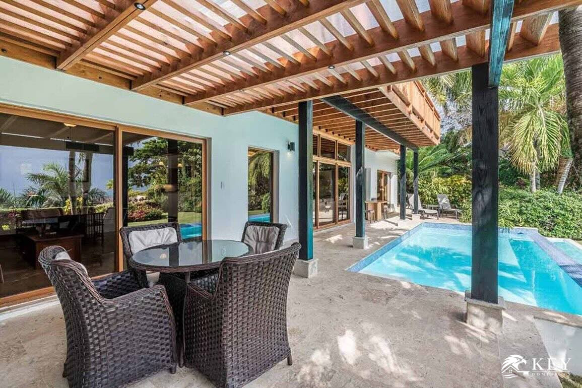 Villa de 5 Habitaciones con Vista al Mar en Puerto Bahia, Samaná — Foto 11