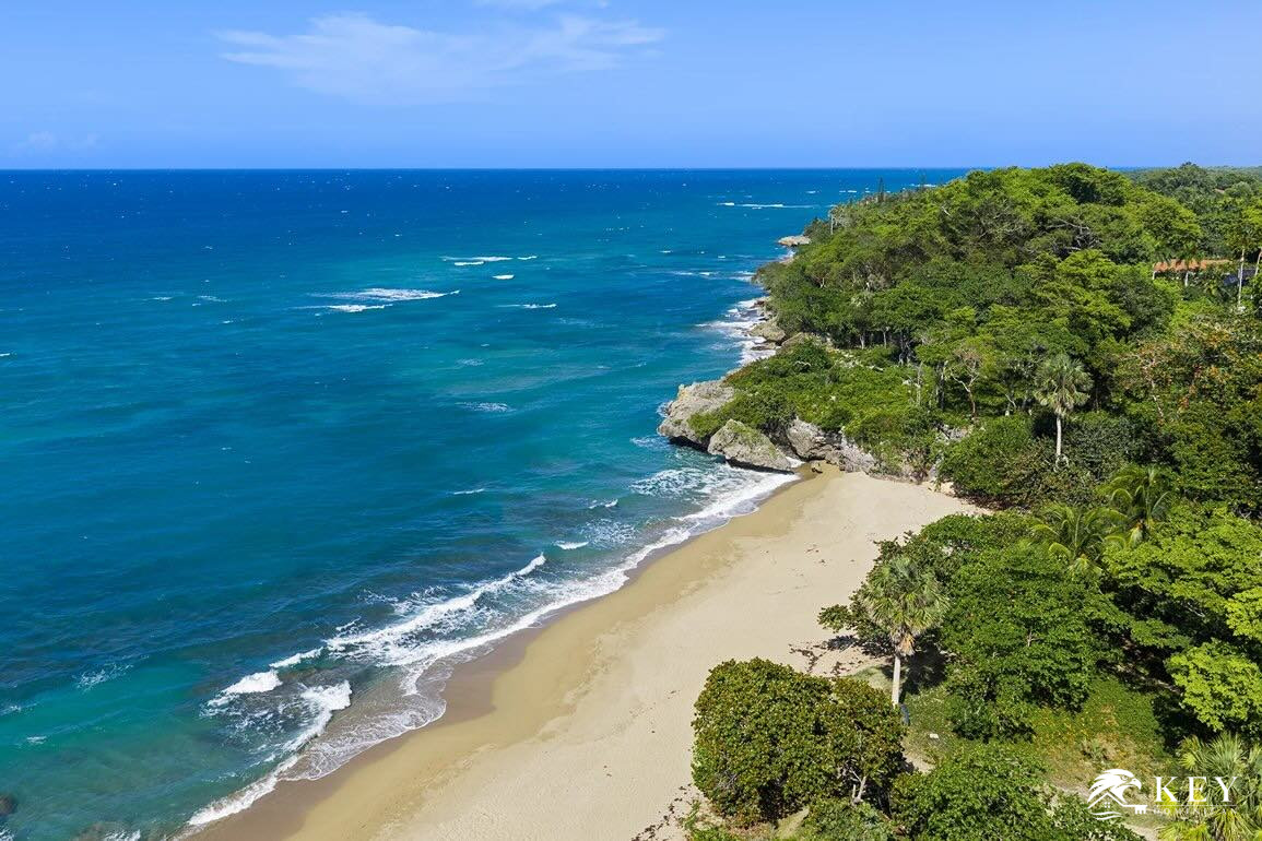 Oceanfront Development Land for Sale in Playa Laguna, Sosúa — Photo 2