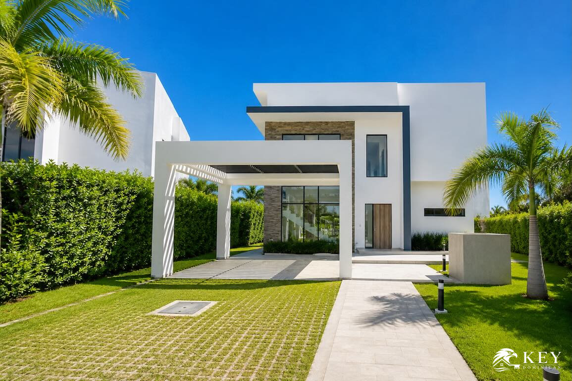 Luxury 3-Bedroom Villa for Sale in Cocotal, Punta Cana — Photo 11