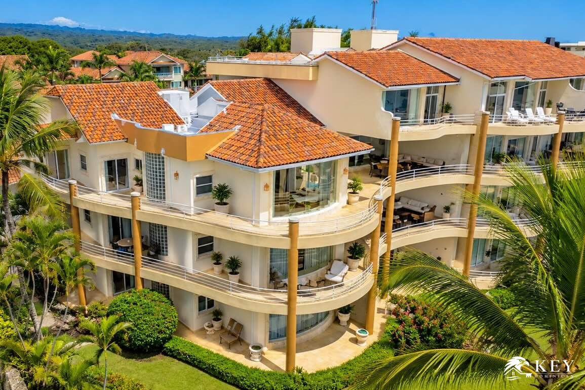 Ocean Beach Apartment for Sale in Cabarete with Ocean Views — Photo 3