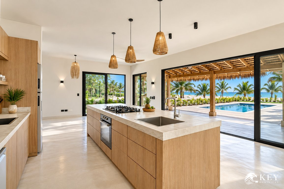 Beachfront Villa for Sale in Sabaneta de Yásica, Puerto Plata — Photo 1