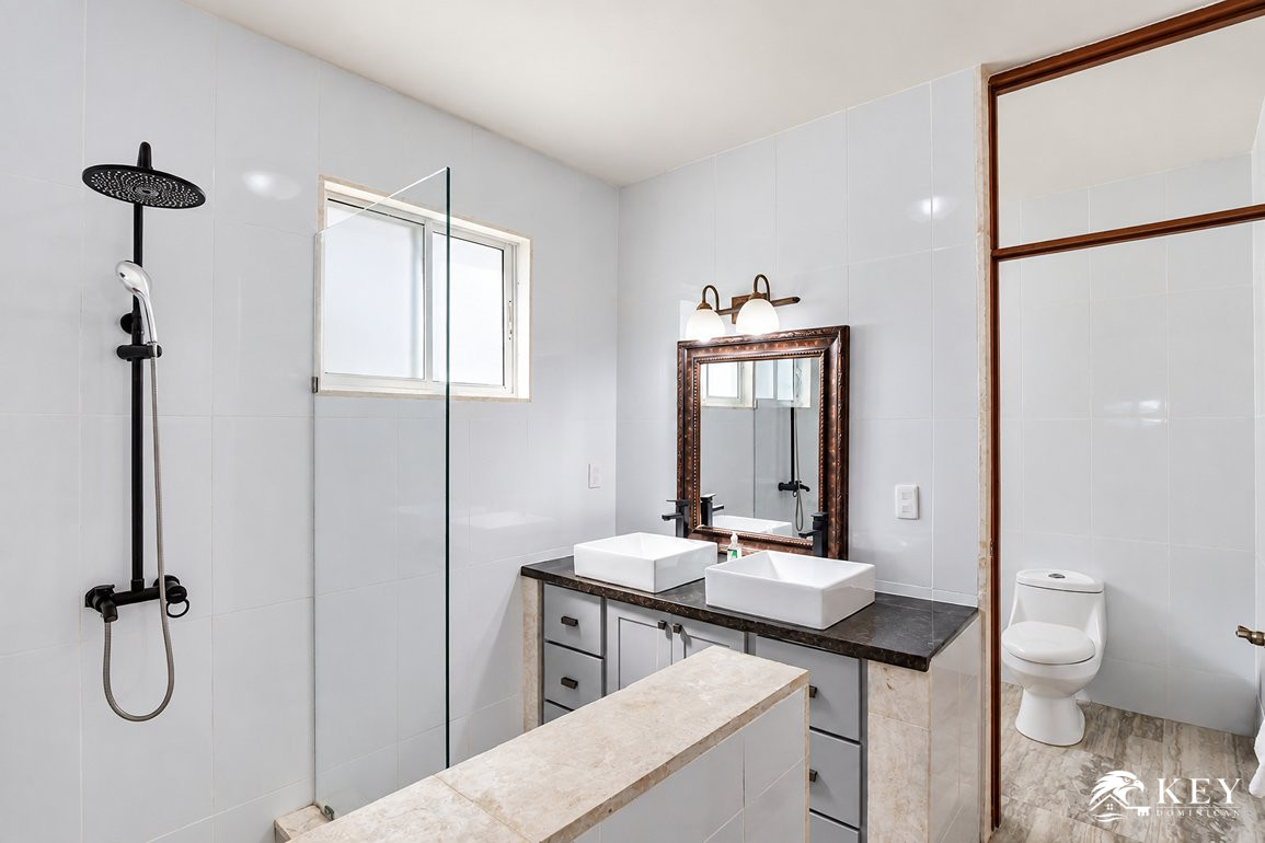 Villa de 5 Habitaciones en Las Canas Gaspar Hernández — Foto 11