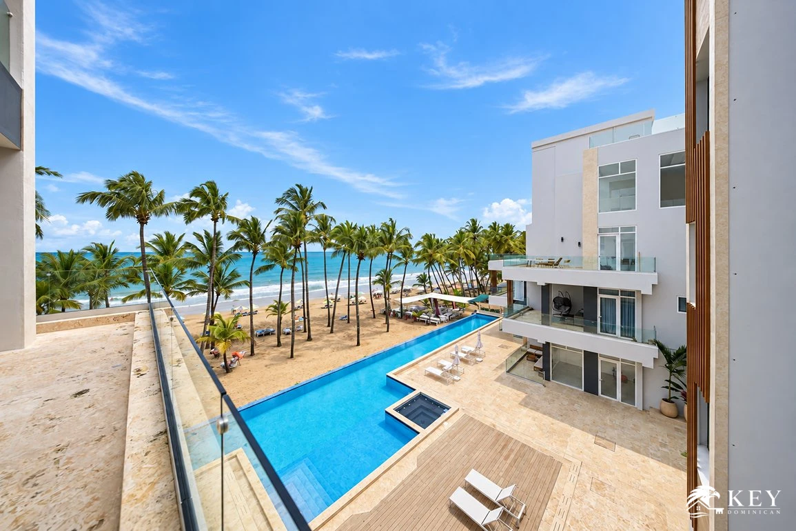 Oceanfront Residences in Cabarete Bay | Key Dominican — Pool
