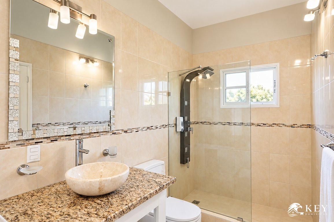 5-Bedroom Villa for Sale in Residencial Hispaniola, Sosua — Photo 1
