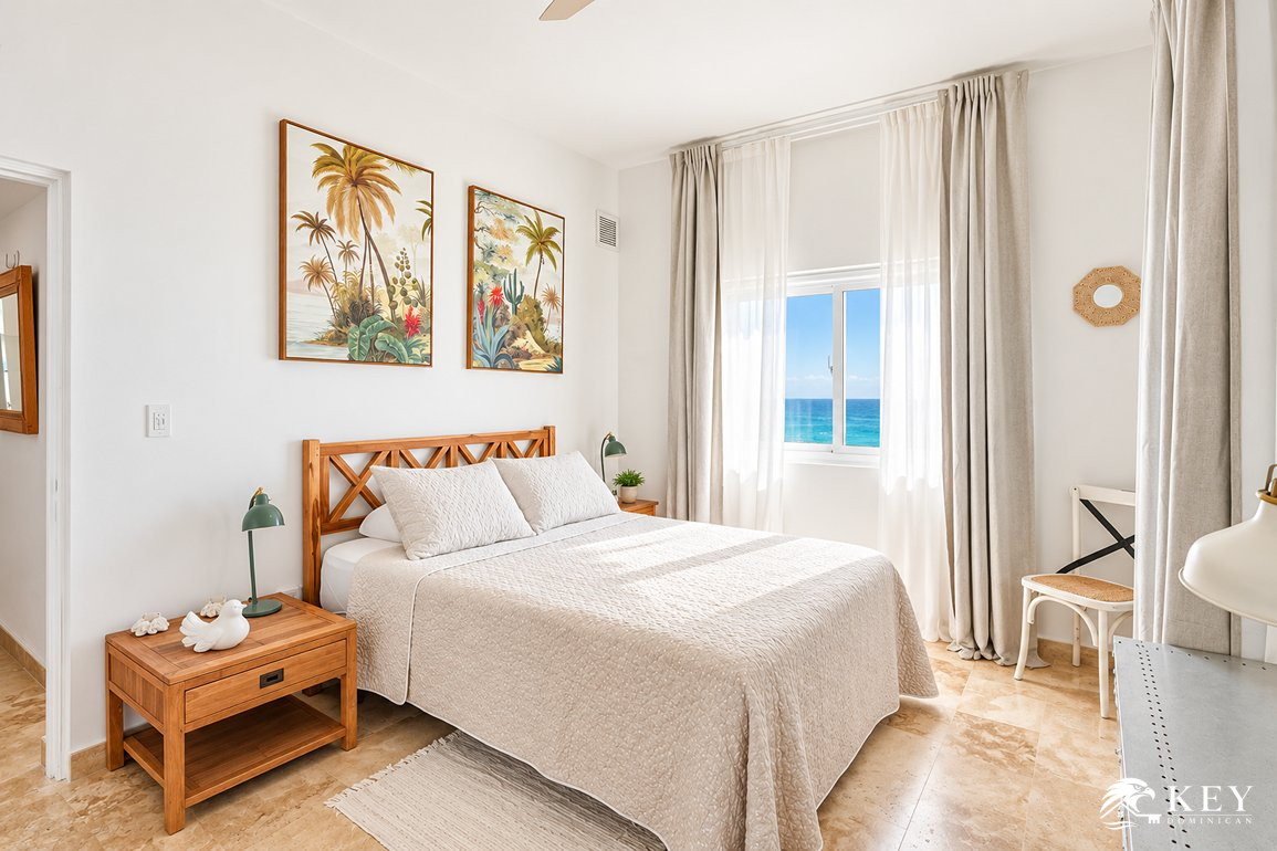 Oceanfront 3-Bedroom Condo for Sale on Kite Beach, Cabarete — Photo 6