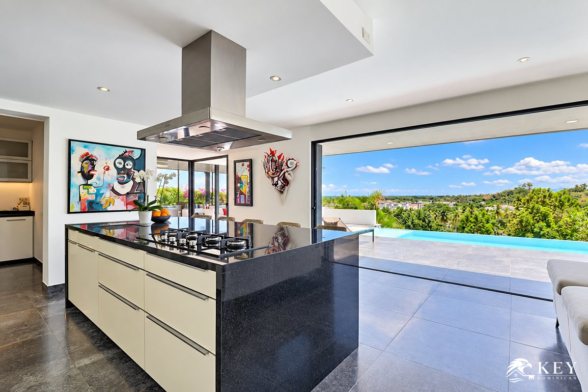 Ocean-View Home for Sale in Las Terrenas with Heated Pool — Photo 2