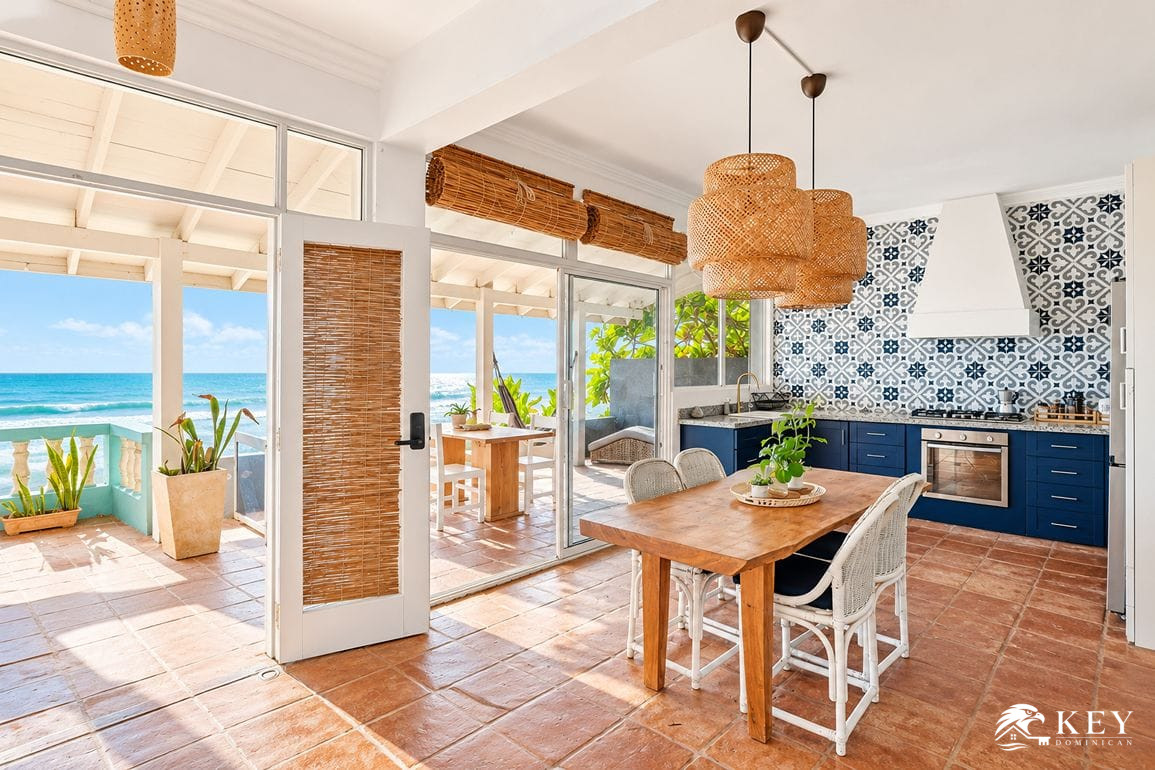 Villa de 3 Habitaciones Frente al Mar en Venta en Cabarete — Foto 1