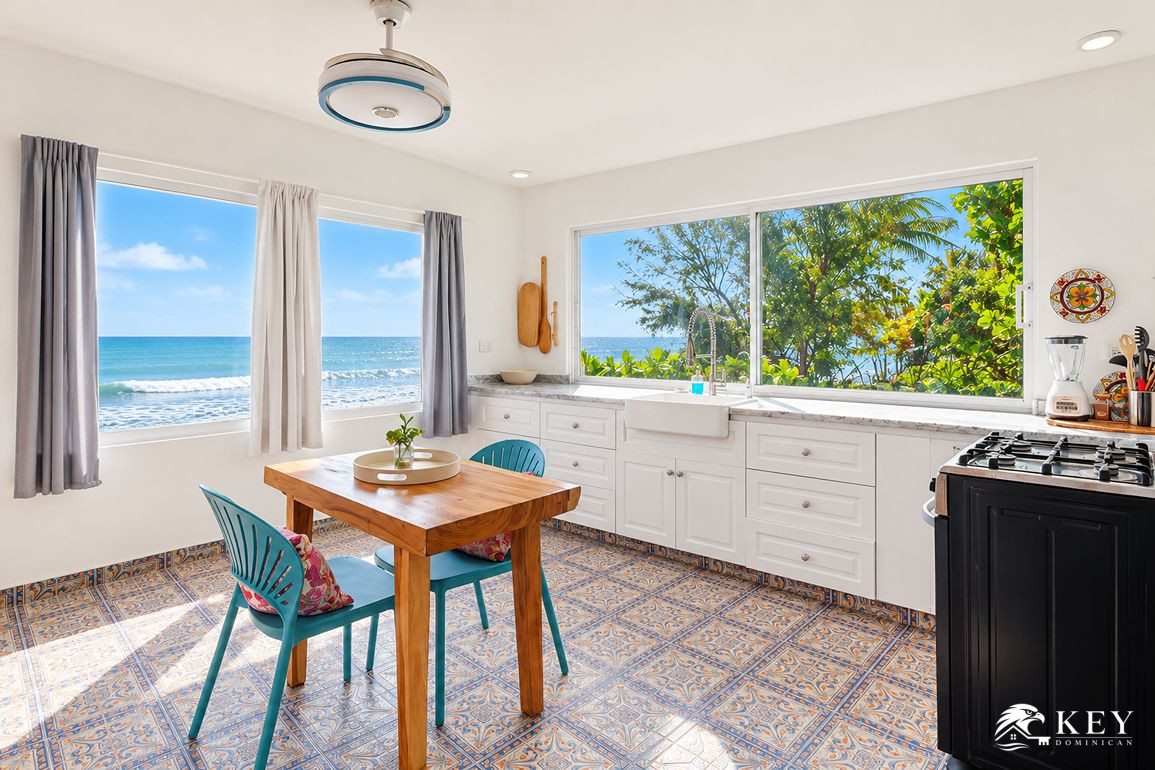 Villa de 3 Habitaciones Frente al Mar en Venta en Cabarete — Foto 10
