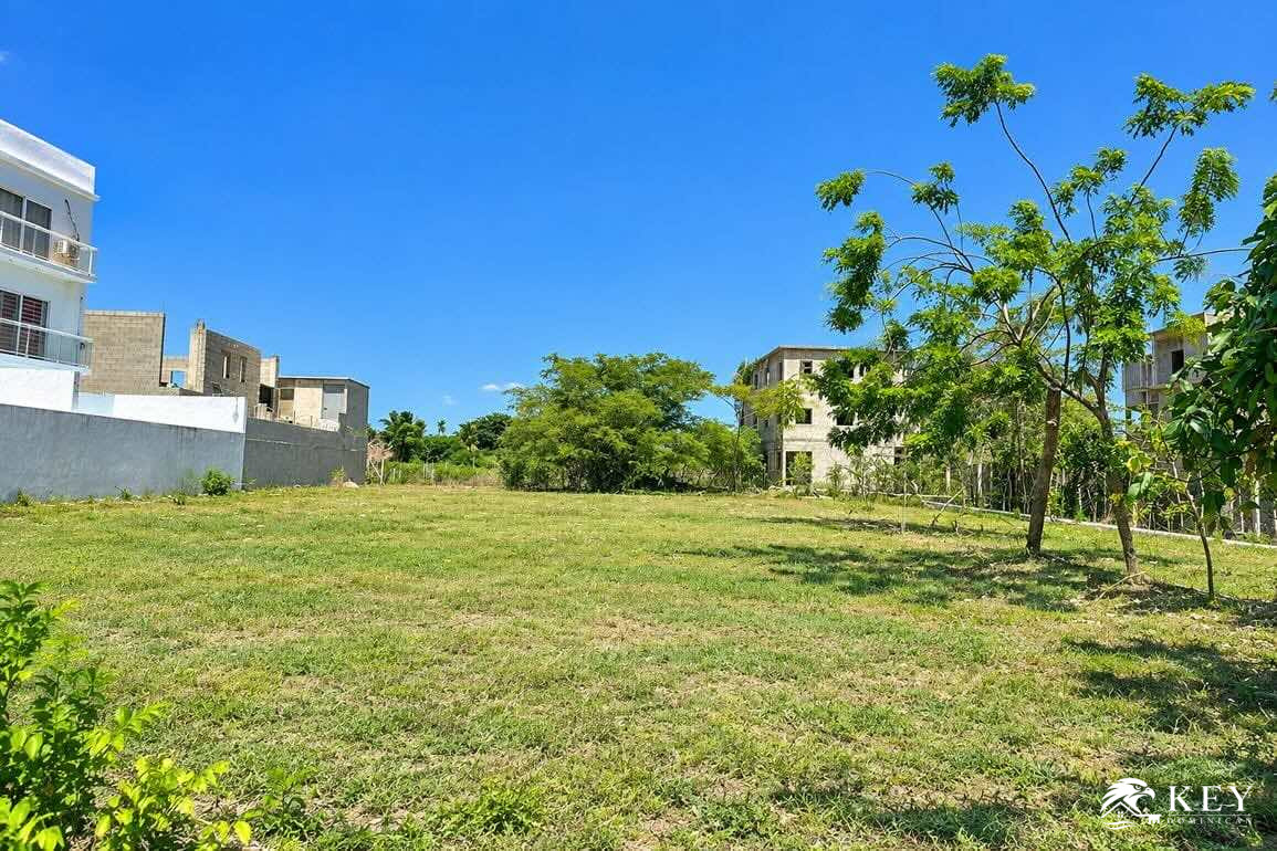 Terreno en Venta en Playa Chiquita, Sosúa Cerca de la Playa — Foto 2